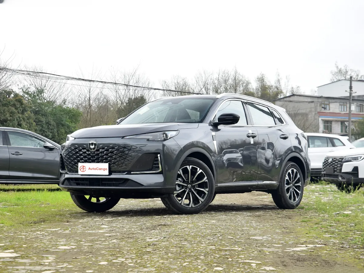 ChangAn CS55PLUS PHEV,autocango,china used car exporter,china ev exporter,chinese used car exporter,chinese used ev exporter