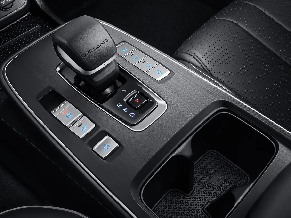 BeiJing Auto EU5 Plus,autocango,china used car exporter,china ev exporter,chinese used car exporter,chinese used ev exporter