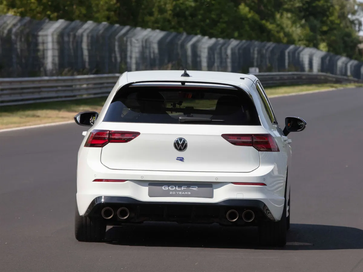 2011 Volkswagen Golf 2.0T 256HP L4 6DCT,autocango,china used car exporter,china ev exporter,chinese used car exporter,chinese used ev exporter