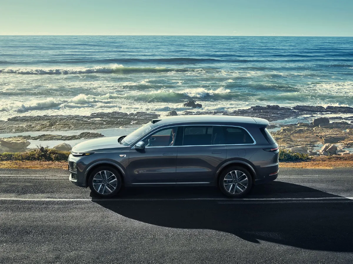 Li L9,autocango,china used car exporter,china ev exporter,chinese used car exporter,chinese used ev exporter