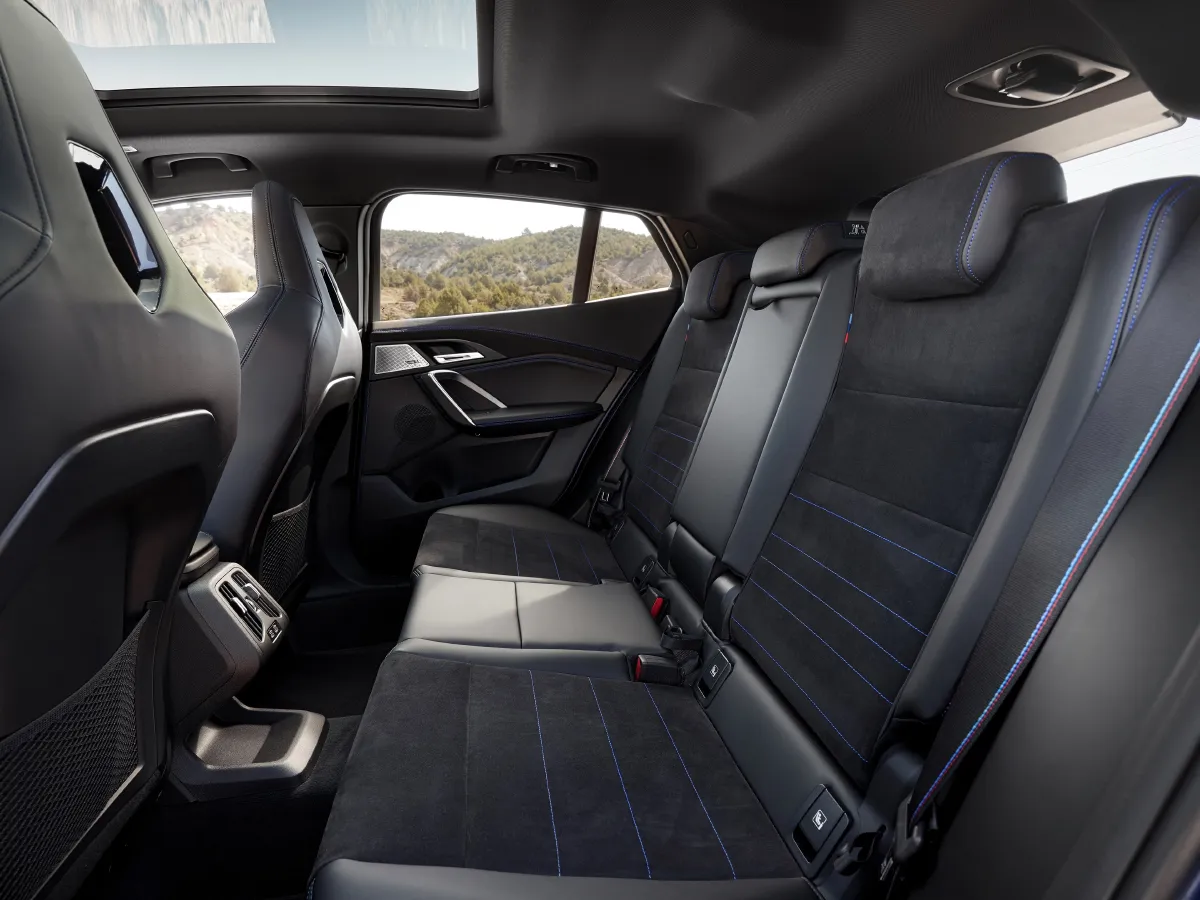 BMW X2,autocango,china used car exporter,china ev exporter,chinese used car exporter,chinese used ev exporter