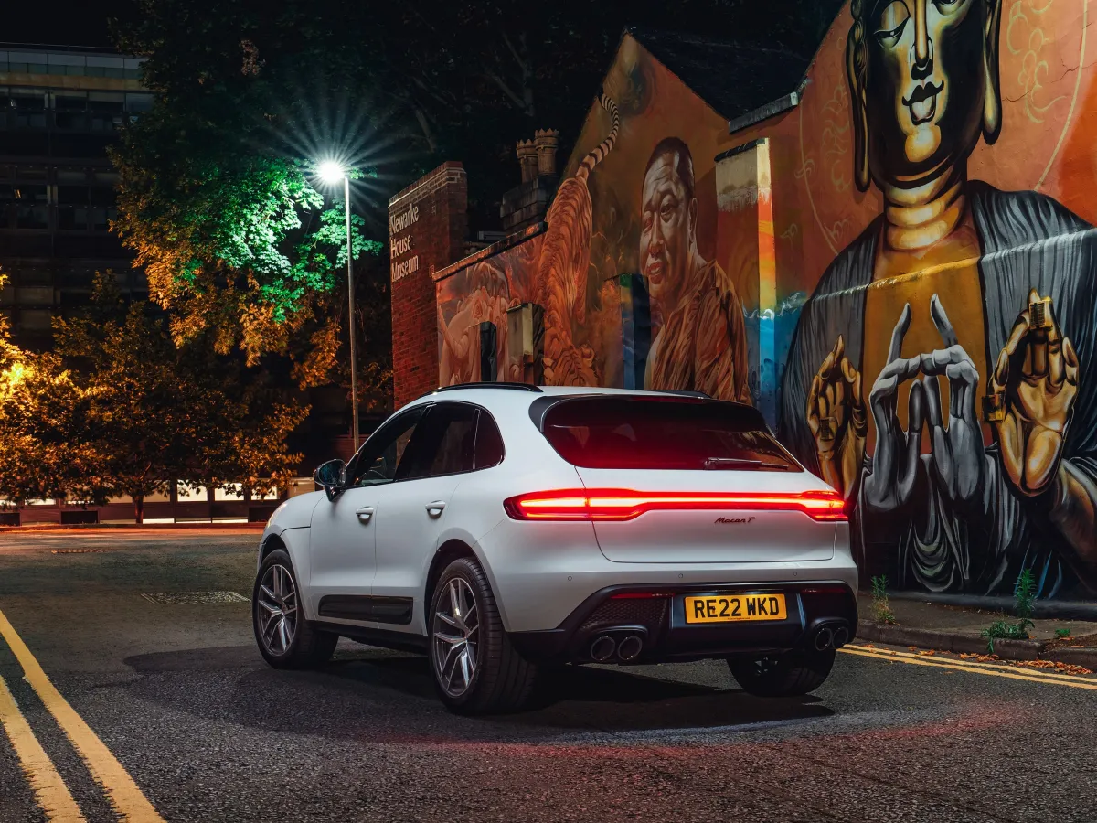 Porsche Macan,autocango,china used car exporter,china ev exporter,chinese used car exporter,chinese used ev exporter