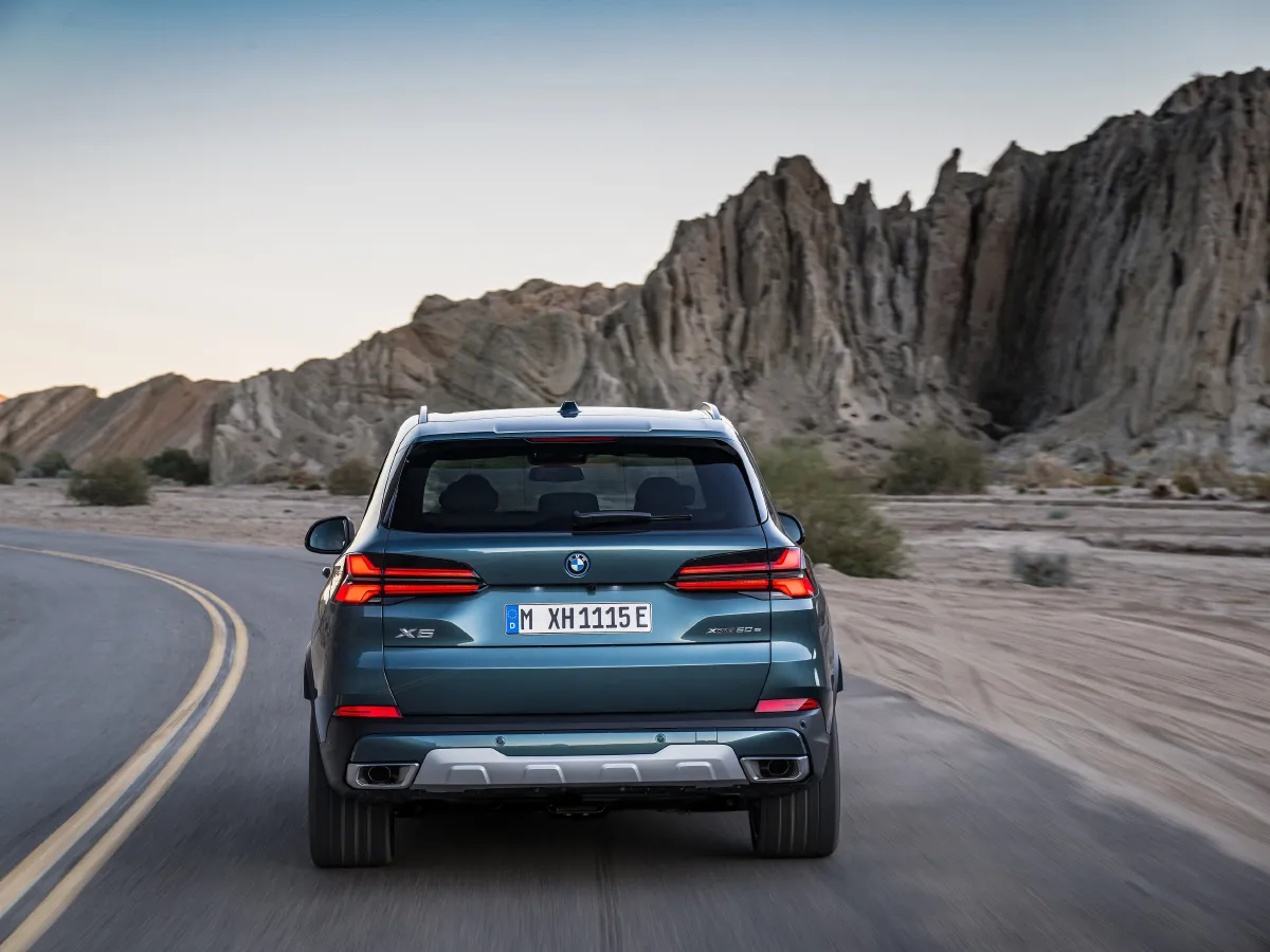 BMW X5,autocango,china used car exporter,china ev exporter,chinese used car exporter,chinese used ev exporter