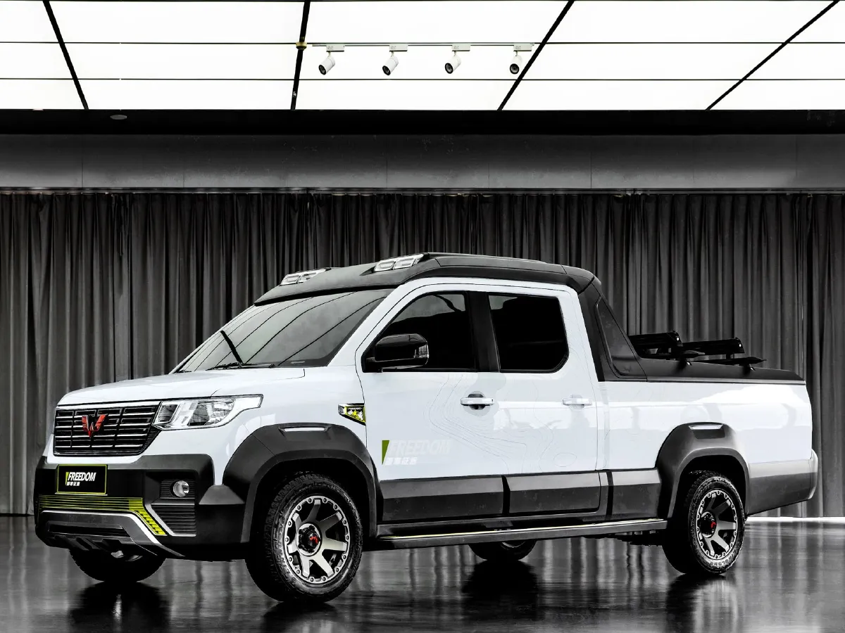 WuLing ZhentTu,autocango,china used car exporter,china ev exporter,chinese used car exporter,chinese used ev exporter