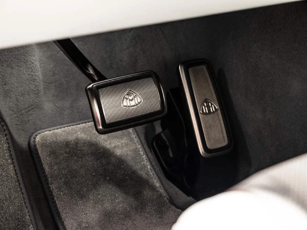 Mercedes-Benz Maybach GLS,autocango,china used car exporter,china ev exporter,chinese used car exporter,chinese used ev exporter