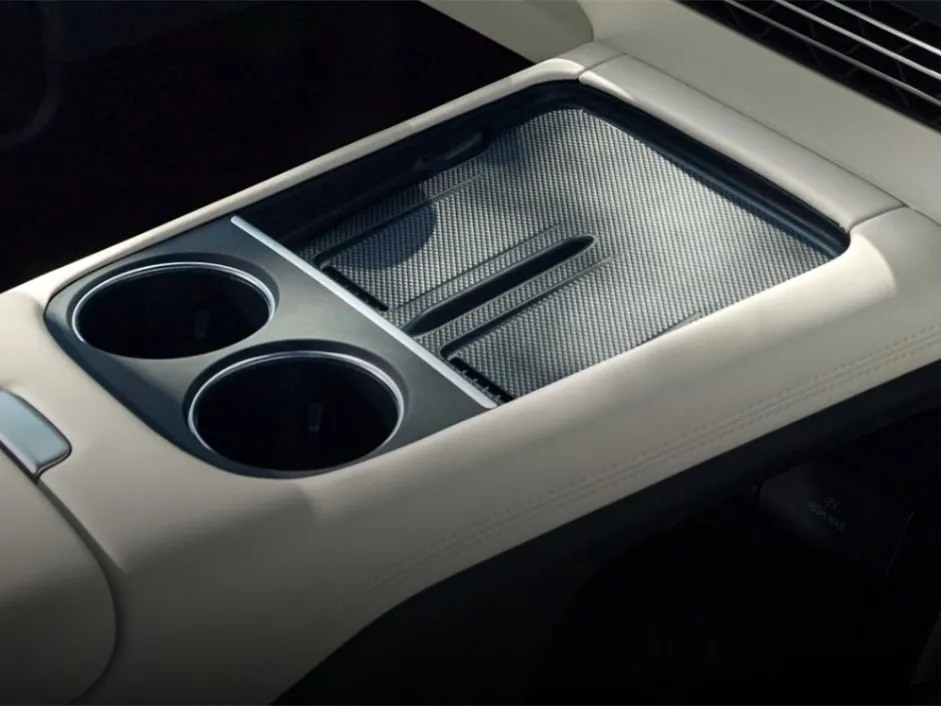 Xpeng G6,autocango,china used car exporter,china ev exporter,chinese used car exporter,chinese used ev exporter