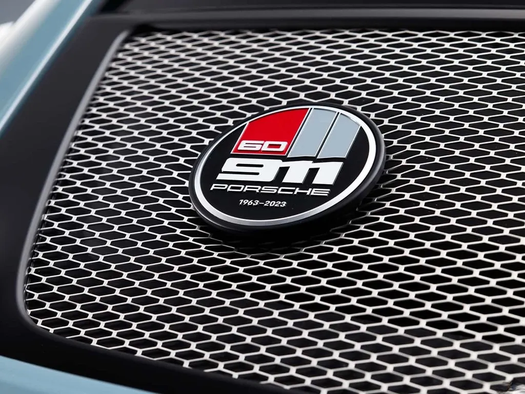 Porsche 911,autocango,china used car exporter,china ev exporter,chinese used car exporter,chinese used ev exporter