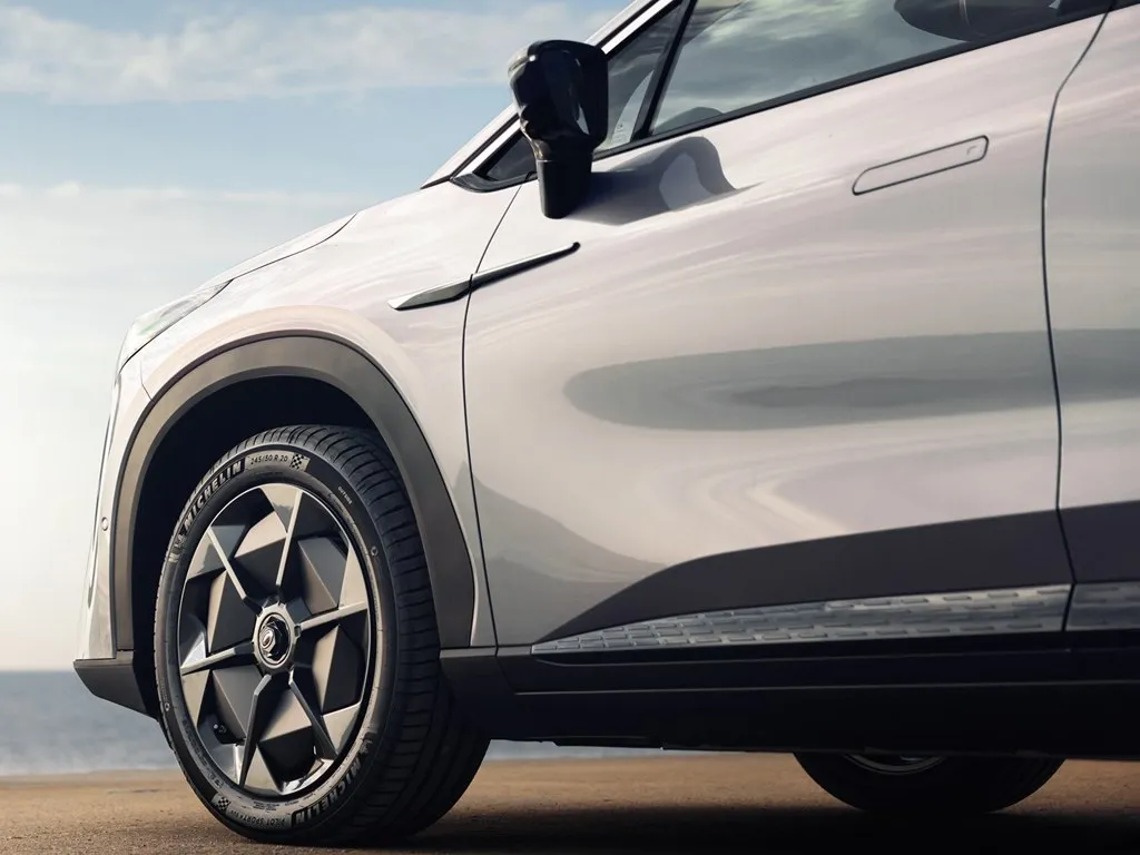 Aion LX,autocango,china used car exporter,china ev exporter,chinese used car exporter,chinese used ev exporter