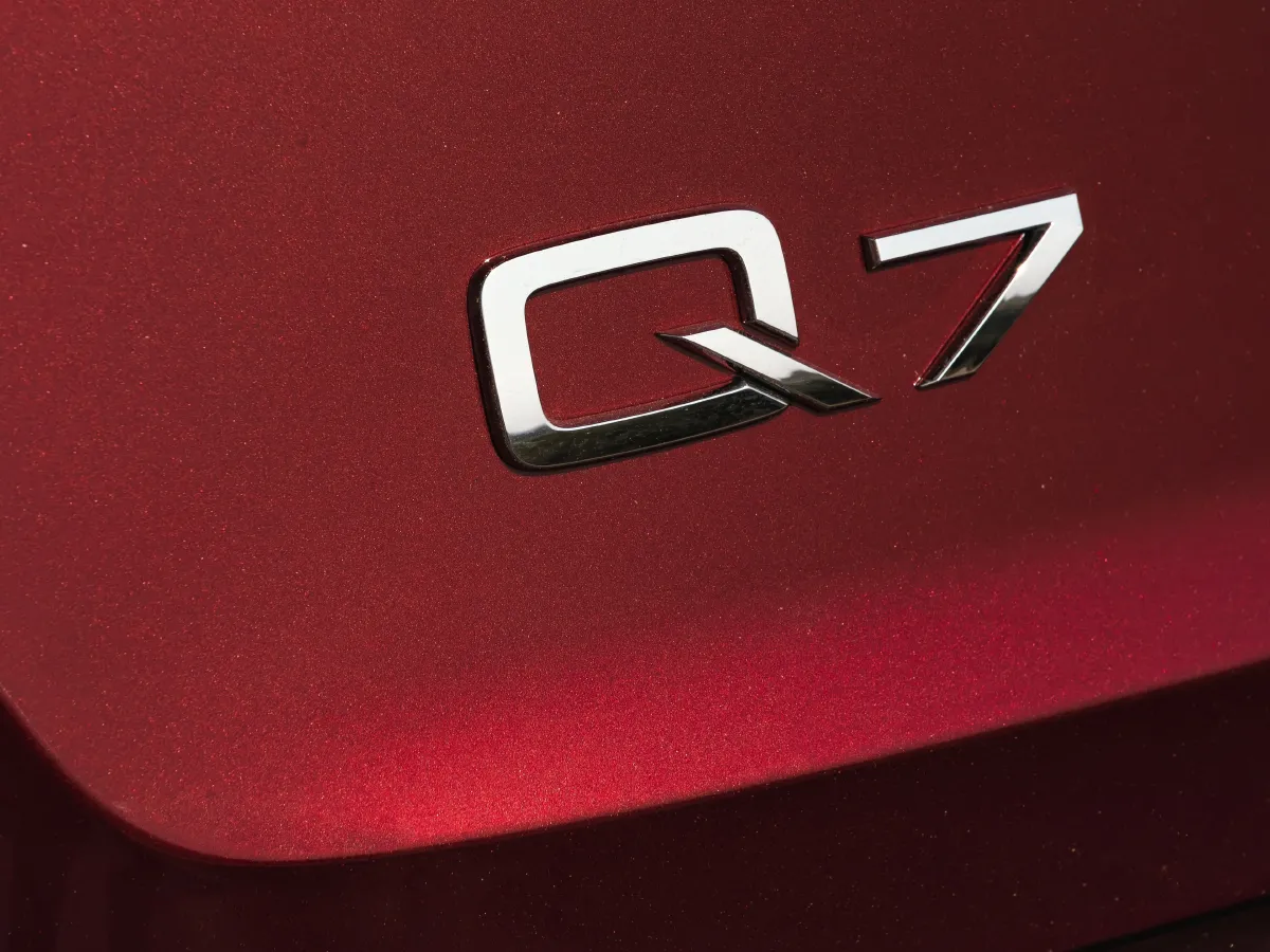 Audi Q7,autocango,china used car exporter,china ev exporter,chinese used car exporter,chinese used ev exporter