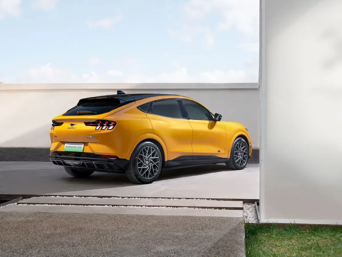 Ford Mustang Mach-E,autocango,china used car exporter,china ev exporter,chinese used car exporter,chinese used ev exporter Ford Mustang Mach-E,autocango,china used car exporter,china ev exporter,chinese used car exporter,chinese used ev exporter
