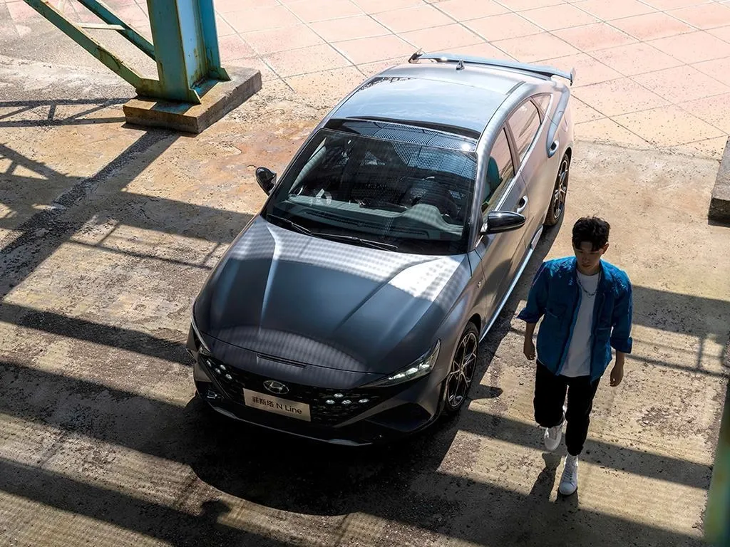 Hyundai La Festa,autocango,china used car exporter,china ev exporter,chinese used car exporter,chinese used ev exporter