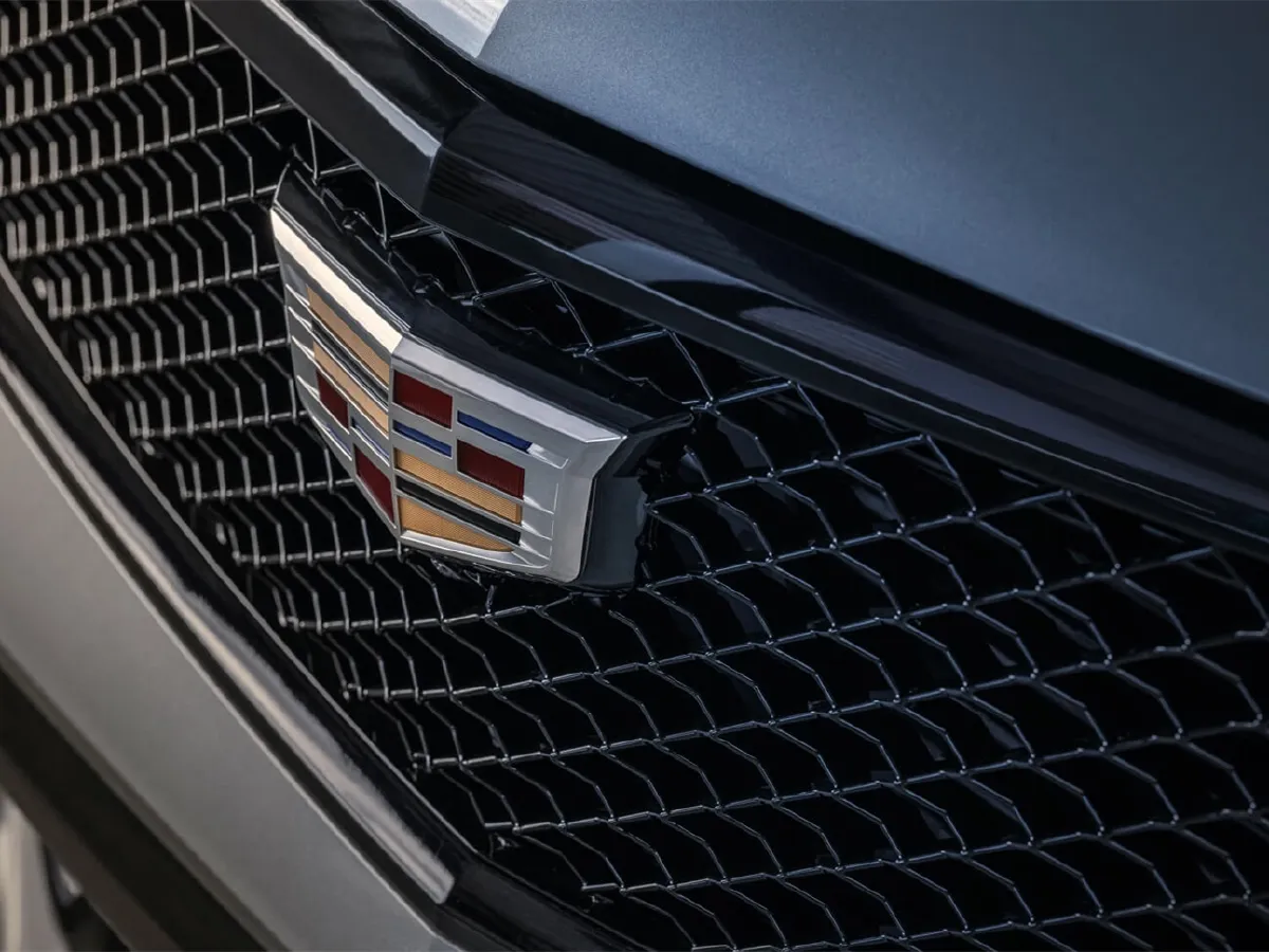 2024 Cadillac XT4 2.0T 237HP L4 9AT,autocango,china used car exporter,china ev exporter,chinese used car exporter,chinese used ev exporter