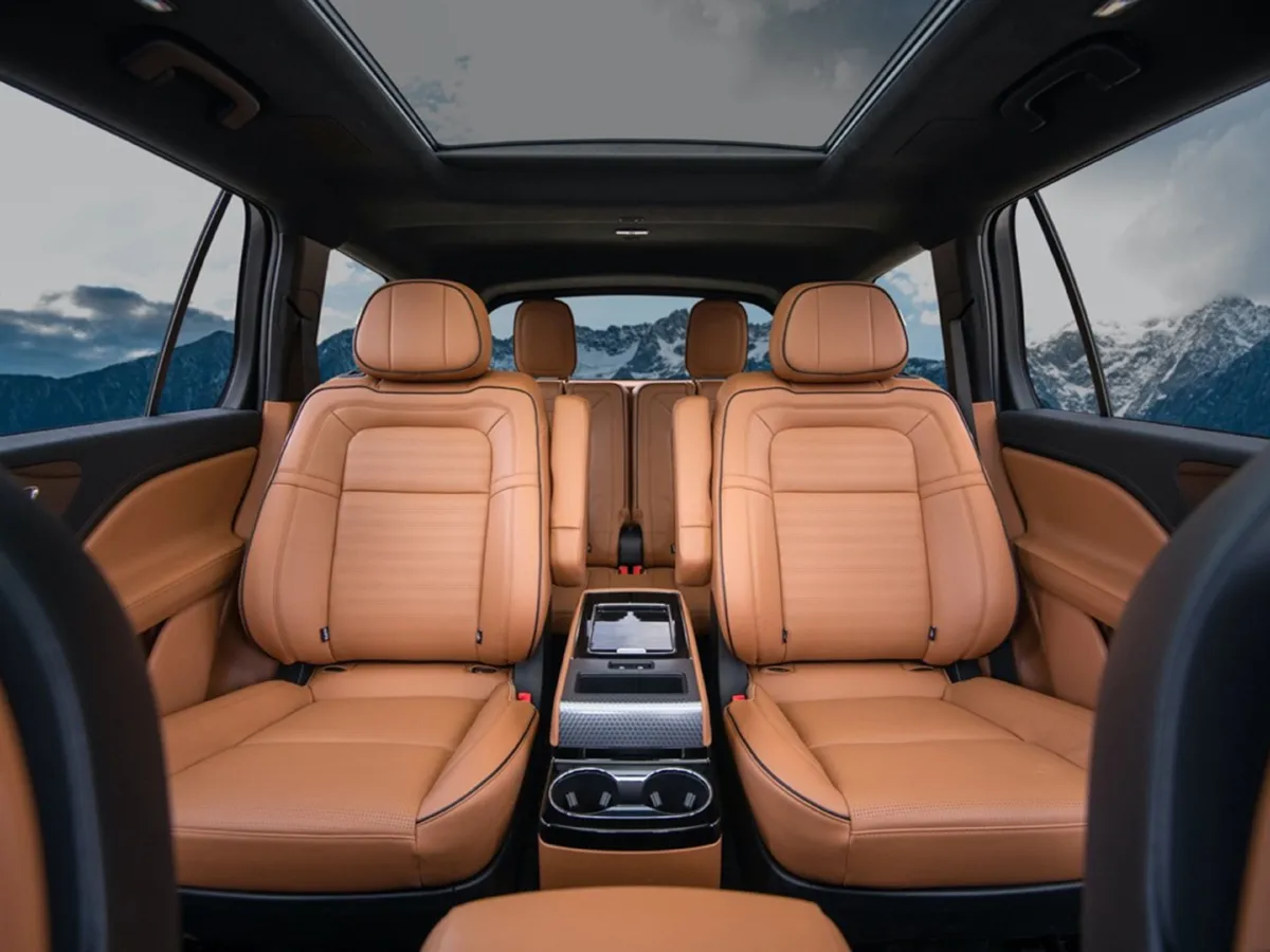 Lincoln Aviator,autocango,china used car exporter,china ev exporter,chinese used car exporter,chinese used ev exporter