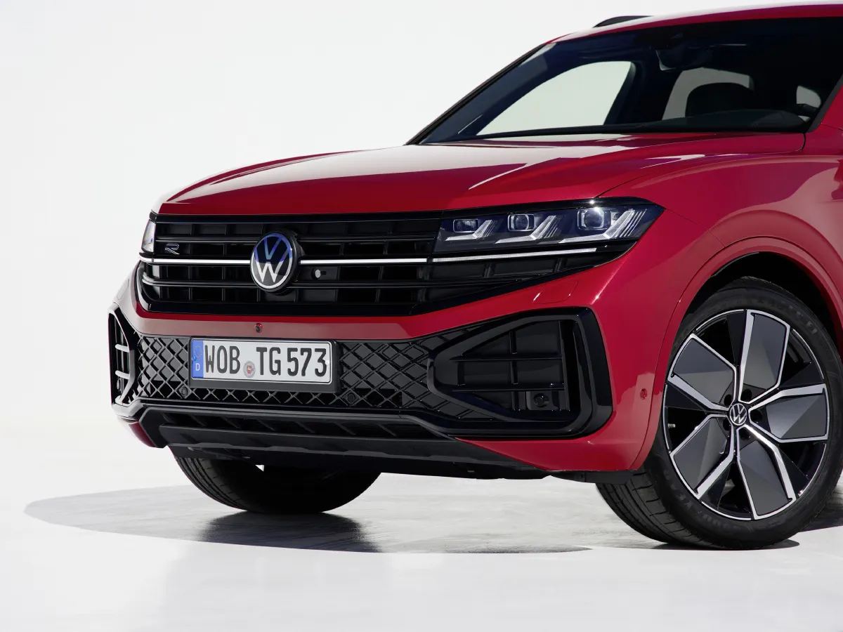 Volkswagen Touareg,autocango,china used car exporter,china ev exporter,chinese used car exporter,chinese used ev exporter