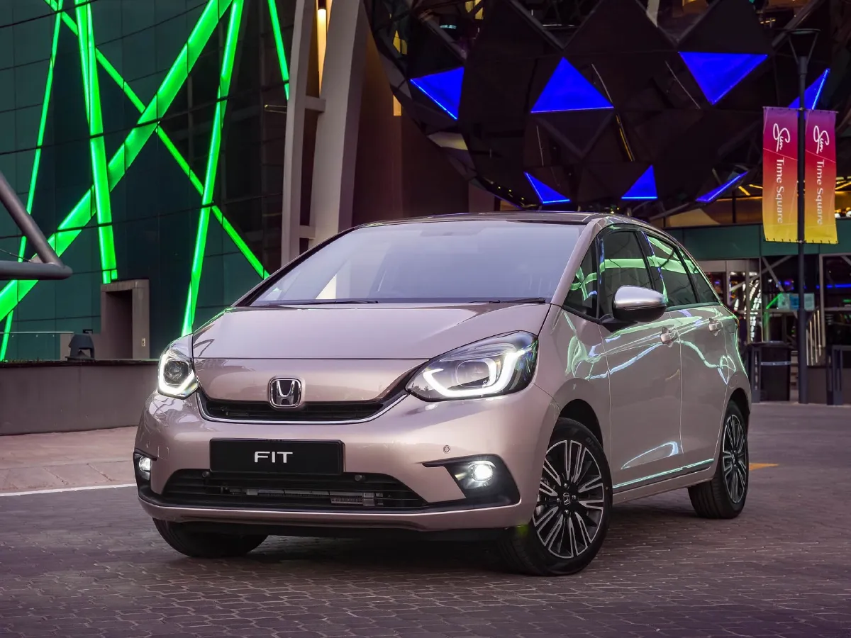 2013 Honda Fit 1.3L 88HP L4 CVT Hybrid,autocango,china used car exporter,china ev exporter,chinese used car exporter,chinese used ev exporter