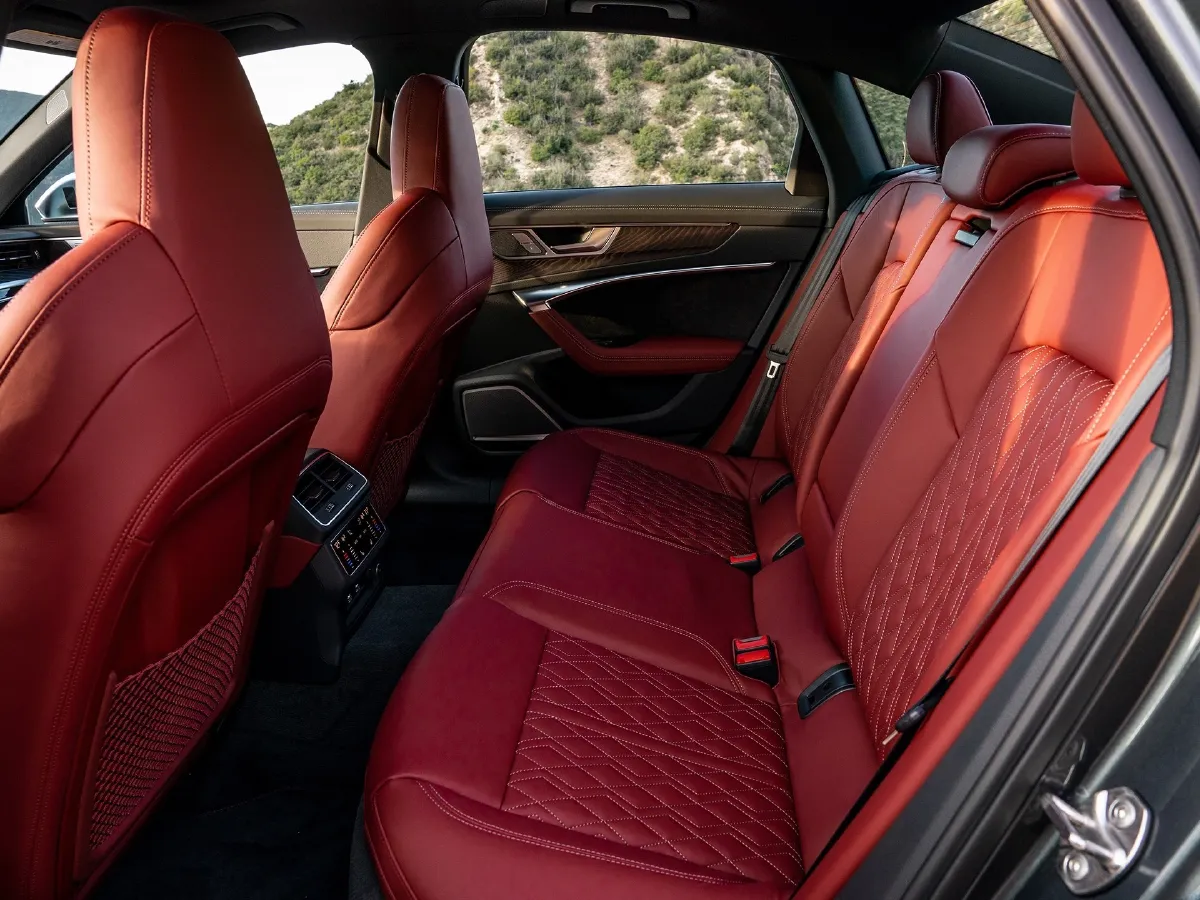 Audi S6,autocango,china used car exporter,china ev exporter,chinese used car exporter,chinese used ev exporter