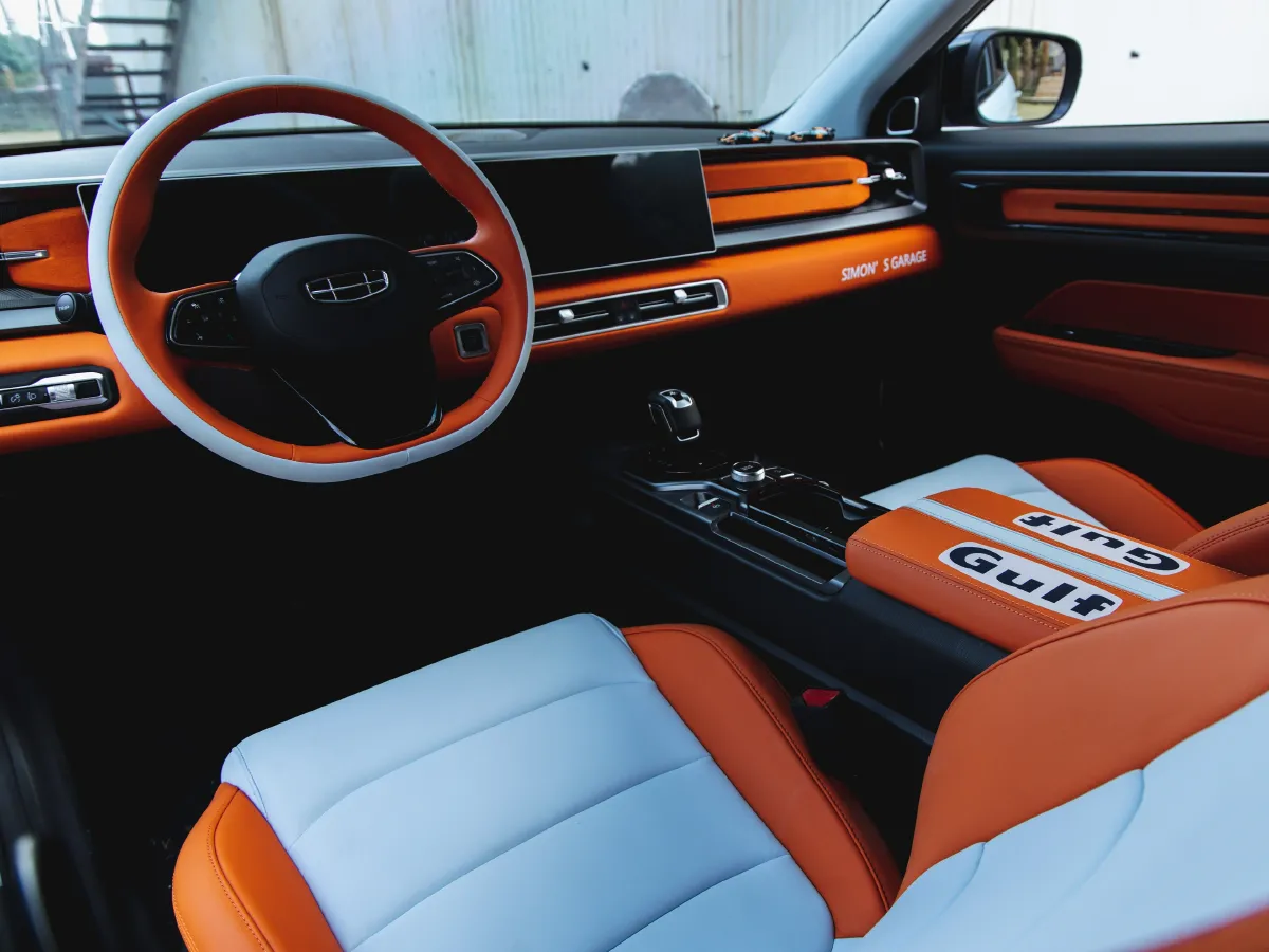 Geely ICON,autocango,china used car exporter,china ev exporter,chinese used car exporter,chinese used ev exporter