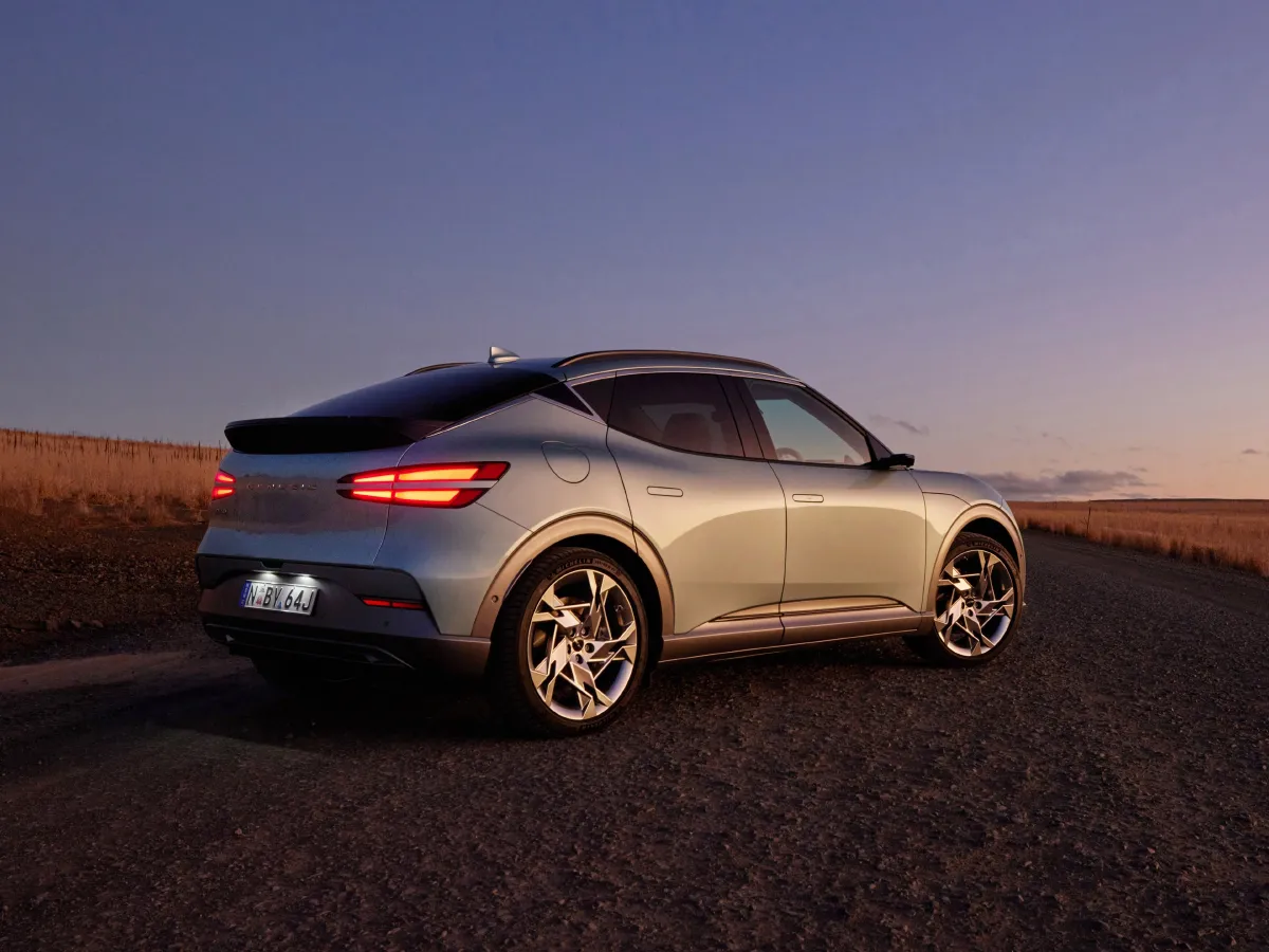 Genesis GV60,autocango,china used car exporter,china ev exporter,chinese used car exporter,chinese used ev exporter