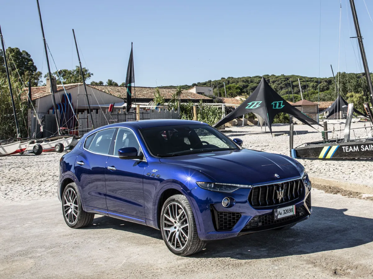 Maserati Levante,autocango,china used car exporter,china ev exporter,chinese used car exporter,chinese used ev exporter