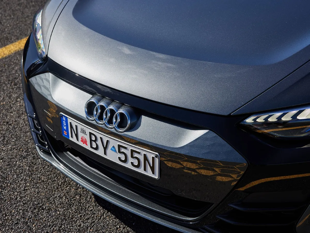 2023 Audi RS e-tron GT 2AT BEV 93.4KWH,autocango,china used car exporter,china ev exporter,chinese used car exporter,chinese used ev exporter