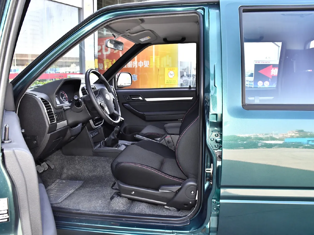 Isuzu T17,autocango,china used car exporter,china ev exporter,chinese used car exporter,chinese used ev exporter Isuzu T17,autocango,china used car exporter,china ev exporter,chinese used car exporter,chinese used ev exporter