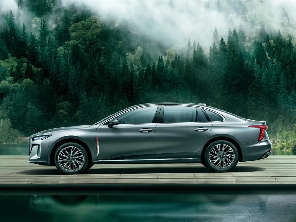 HongQi H5,autocango,china used car exporter,china ev exporter,chinese used car exporter,chinese used ev exporter