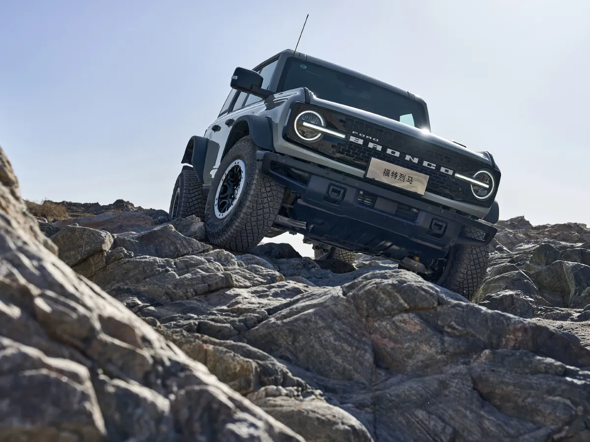 Ford Bronco,autocango,china used car exporter,china ev exporter,chinese used car exporter,chinese used ev exporter