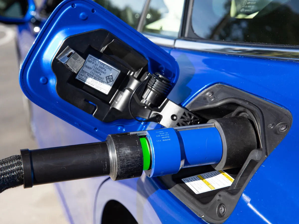 2023 Toyota Mirai,autocango,china used car exporter,china ev exporter,chinese used car exporter,chinese used ev exporter