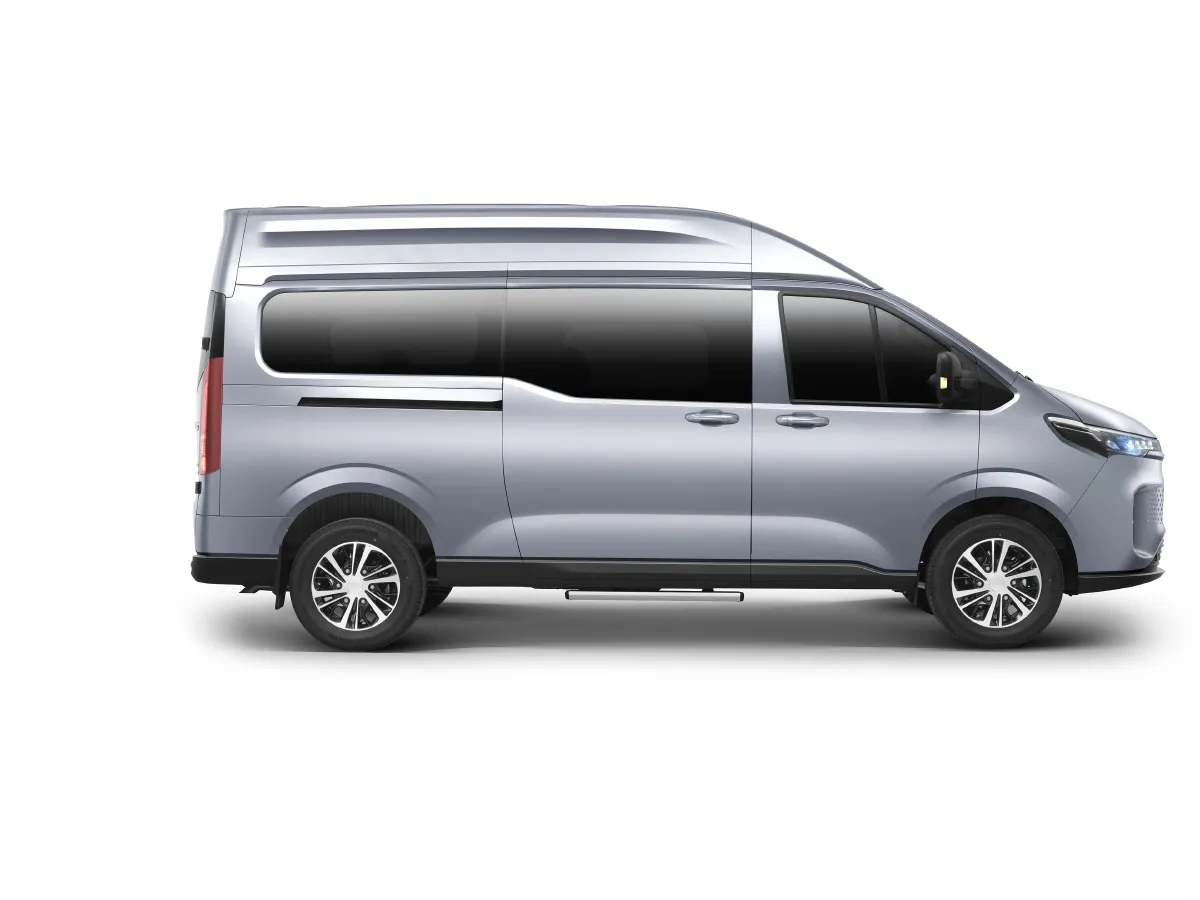 Iveco JuXing,autocango,china used car exporter,china ev exporter,chinese used car exporter,chinese used ev exporter