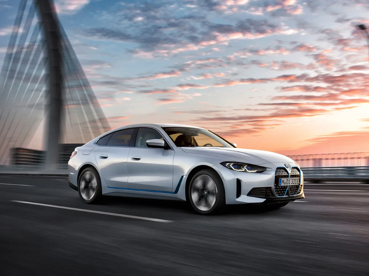 BMW i4,autocango,china used car exporter,china ev exporter,chinese used car exporter,chinese used ev exporter