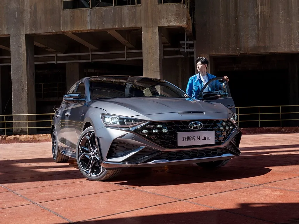 Hyundai La Festa,autocango,china used car exporter,china ev exporter,chinese used car exporter,chinese used ev exporter