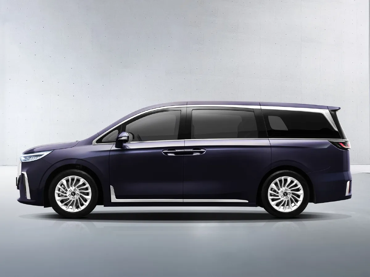 Voyah Dream,autocango,china used car exporter,china ev exporter,chinese used car exporter,chinese used ev exporter