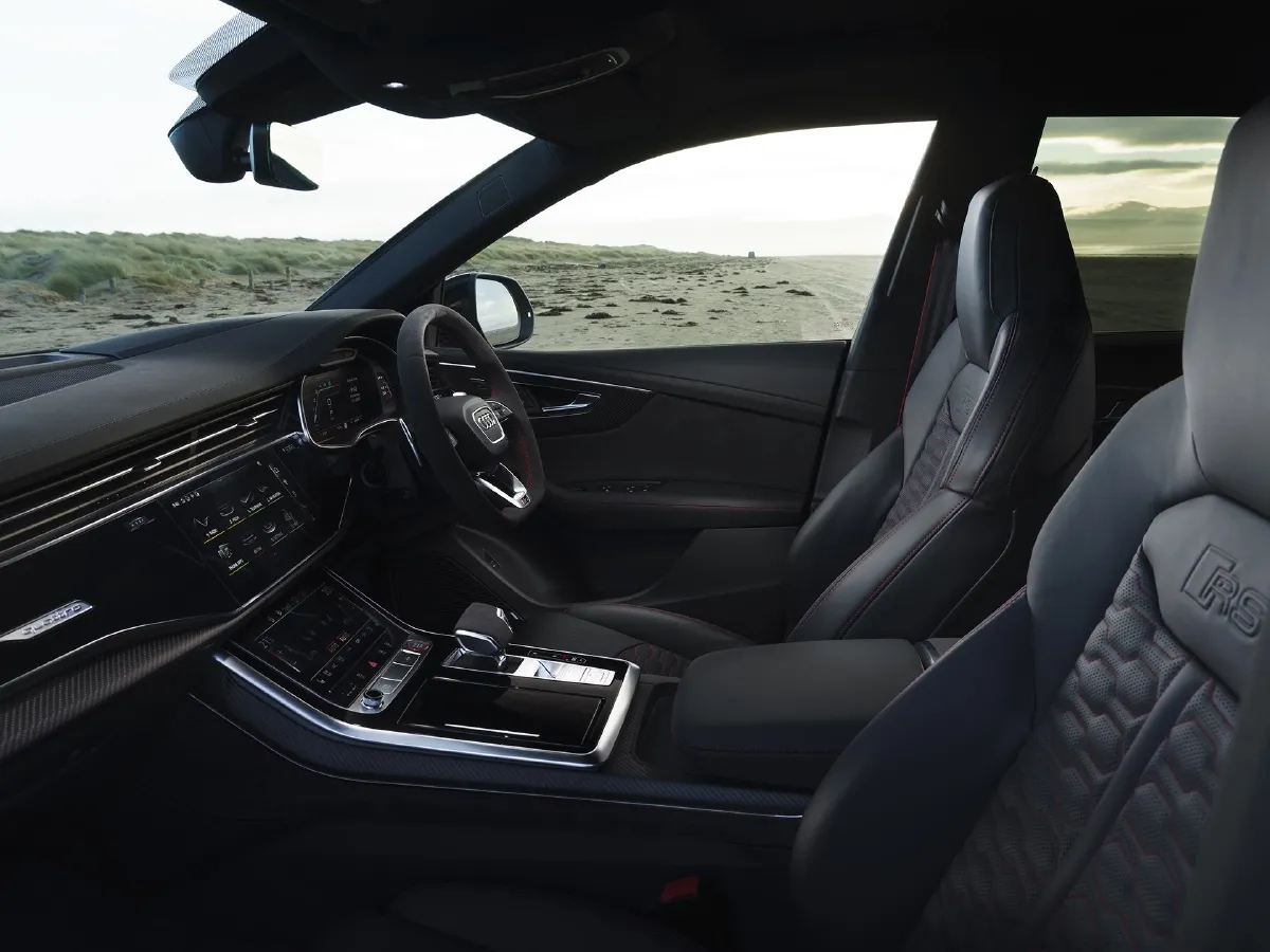 Audi RS Q8,autocango,china used car exporter,china ev exporter,chinese used car exporter,chinese used ev exporter