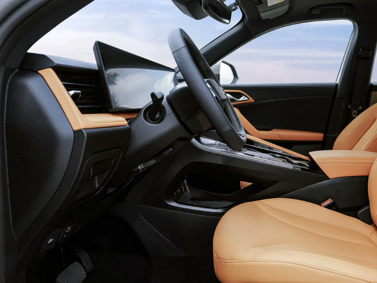 Roewe RX5,autocango,china used car exporter,china ev exporter,chinese used car exporter,chinese used ev exporter