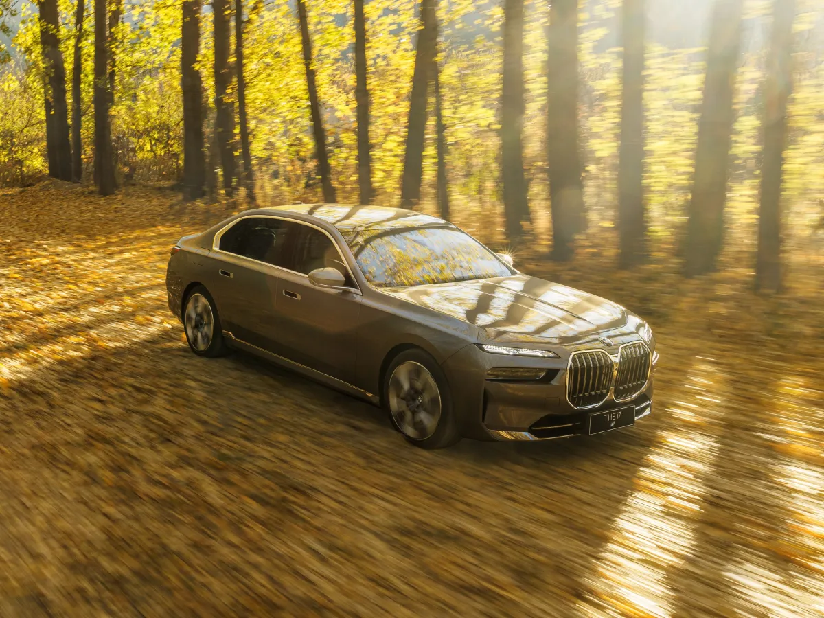 BMW i7,autocango,china used car exporter,china ev exporter,chinese used car exporter,chinese used ev exporter