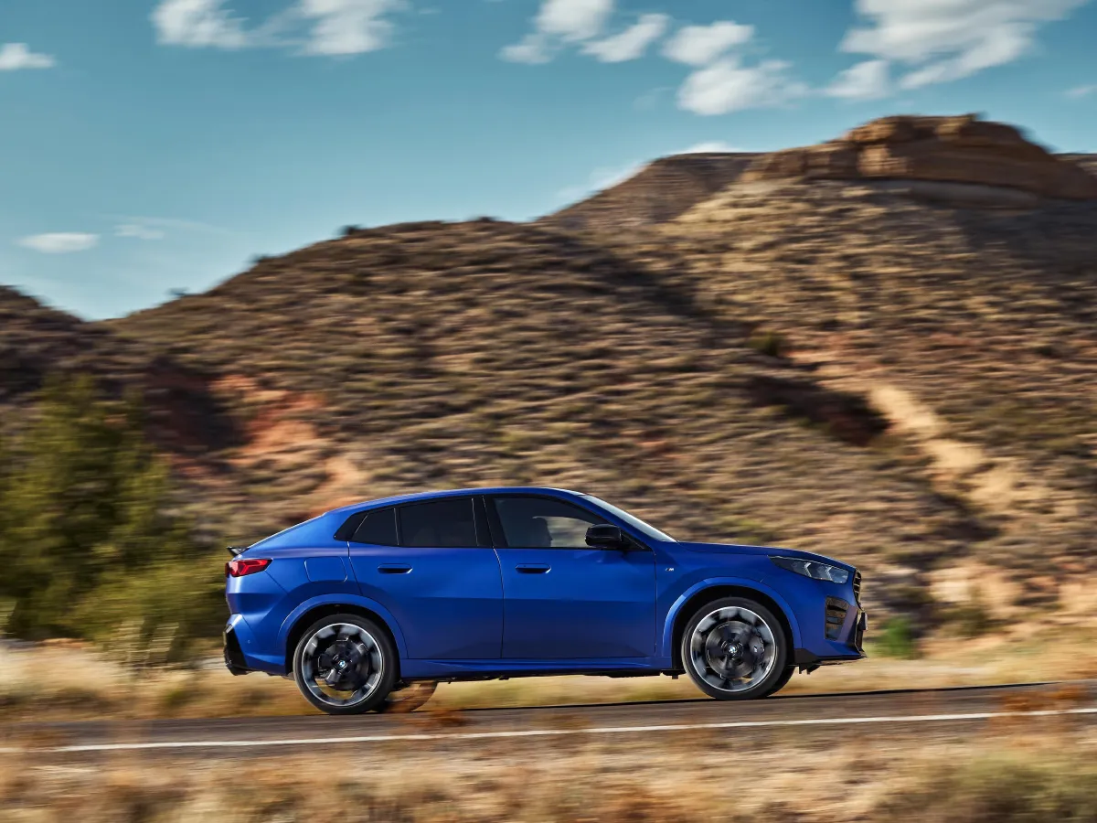 BMW X2,autocango,china used car exporter,china ev exporter,chinese used car exporter,chinese used ev exporter