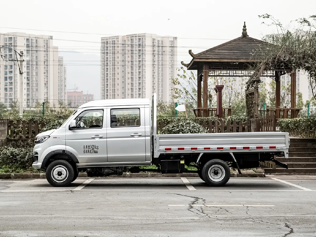 2021 JinBei XinKa T52 Plus 2.0L 150HP L4 5MT,autocango,china used car exporter,china ev exporter,chinese used car exporter,chinese used ev exporter