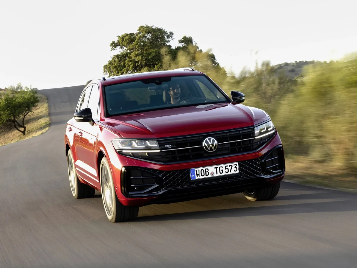 Volkswagen Touareg,autocango,china used car exporter,china ev exporter,chinese used car exporter,chinese used ev exporter