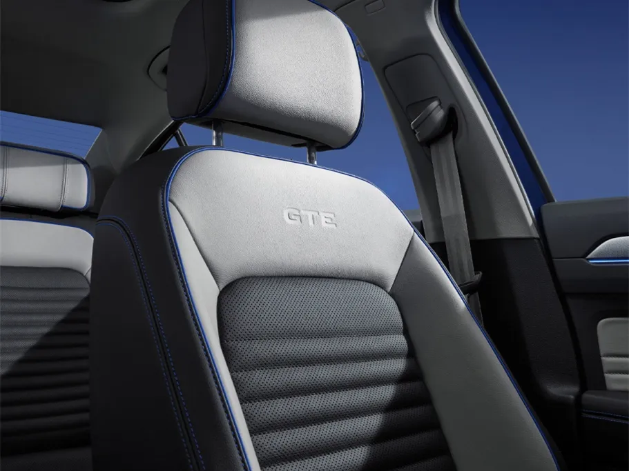 Volkswagen Magotan GTE,autocango,china used car exporter,china ev exporter,chinese used car exporter,chinese used ev exporter