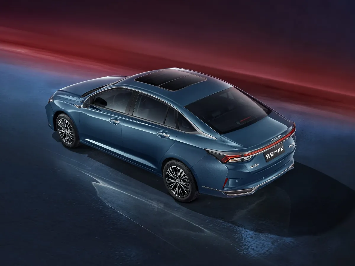 DongFeng Aeolus YiXuan MAX,autocango,china used car exporter,china ev exporter,chinese used car exporter,chinese used ev exporter