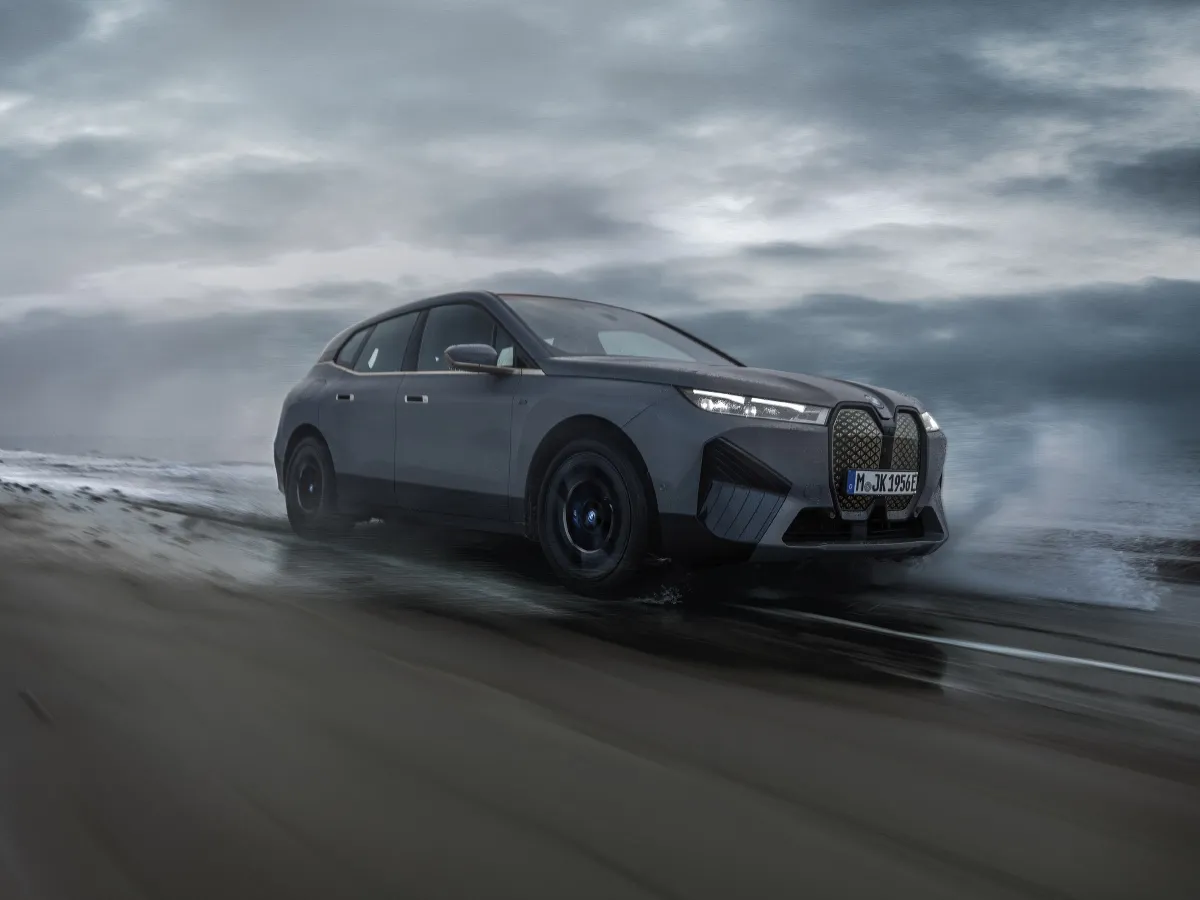 BMW iX,autocango,china used car exporter,china ev exporter,chinese used car exporter,chinese used ev exporter