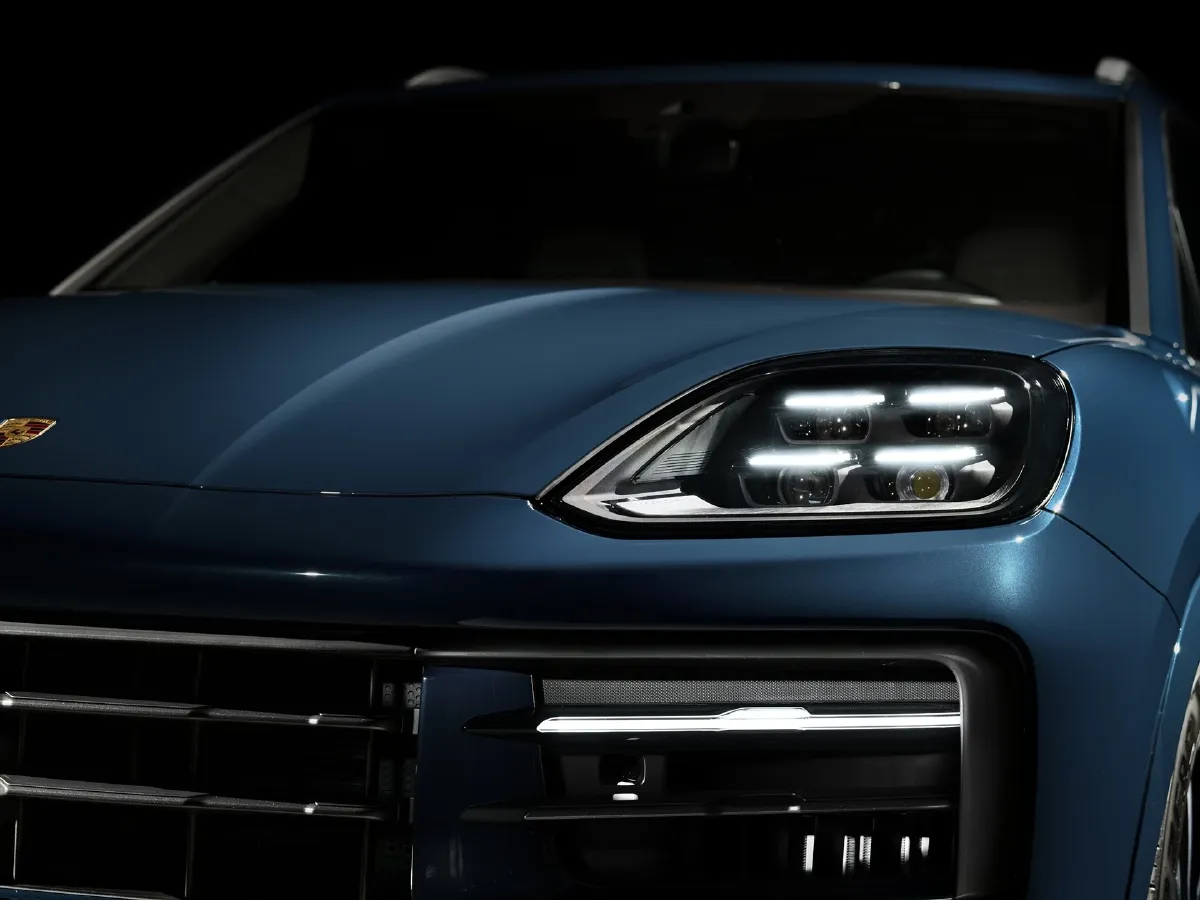 Porsche Cayenne,autocango,china used car exporter,china ev exporter,chinese used car exporter,chinese used ev exporter