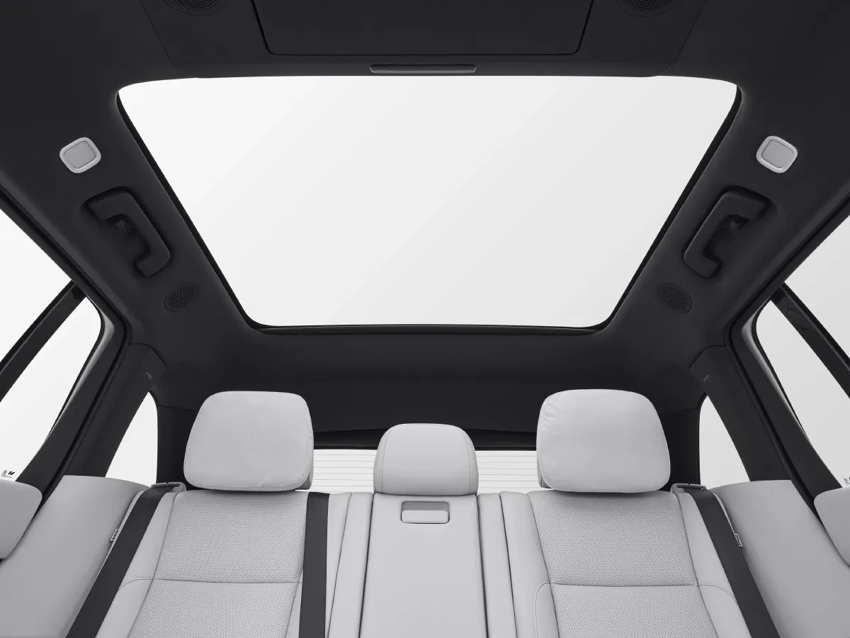 Li L7,autocango,china used car exporter,china ev exporter,chinese used car exporter,chinese used ev exporter