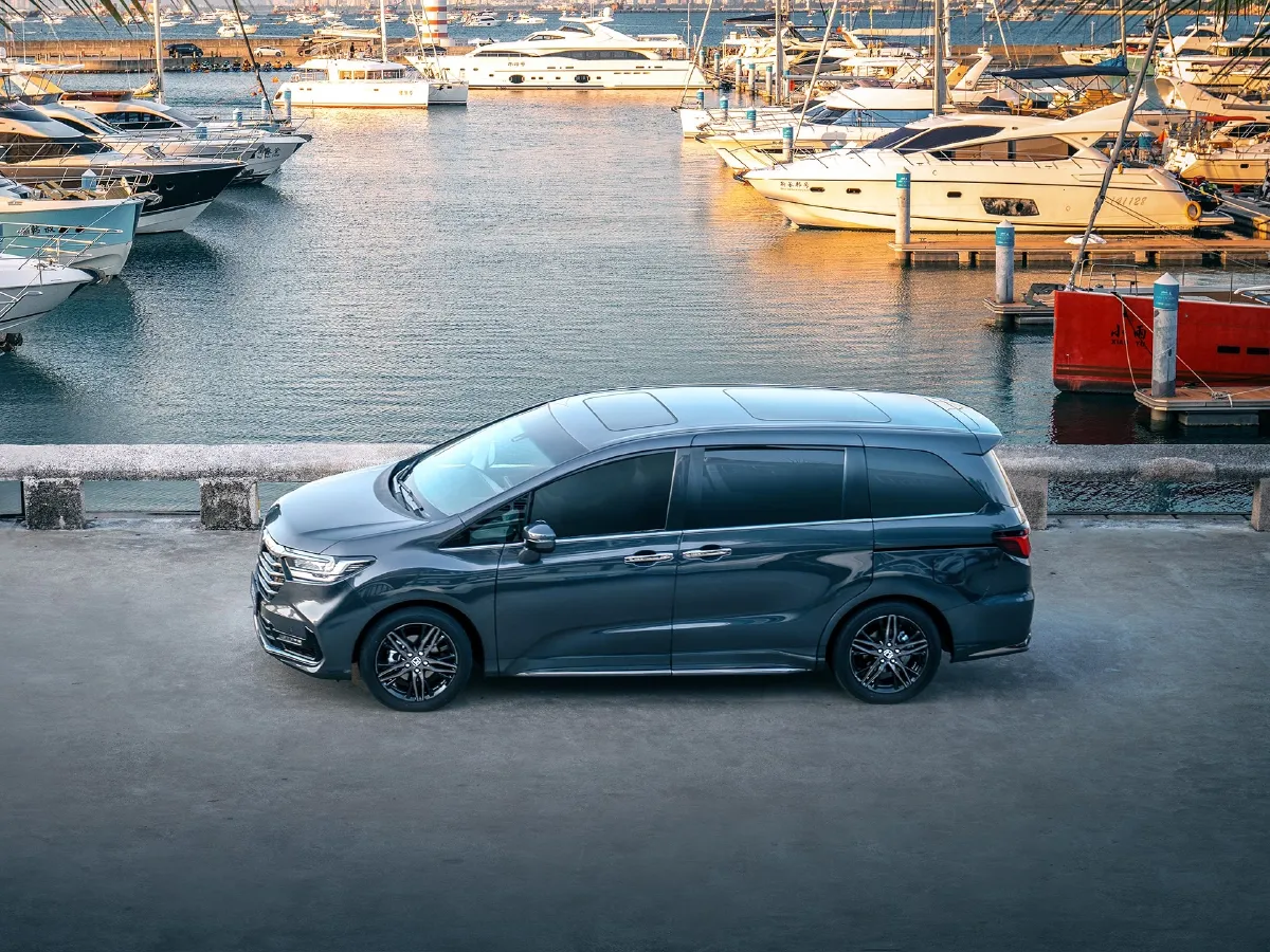 Honda Odyssey,autocango,china used car exporter,china ev exporter,chinese used car exporter,chinese used ev exporter