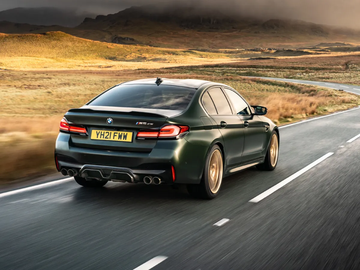 2012 BMW M5 4.4T 560HP V8 7DCT,autocango,china used car exporter,china ev exporter,chinese used car exporter,chinese used ev exporter