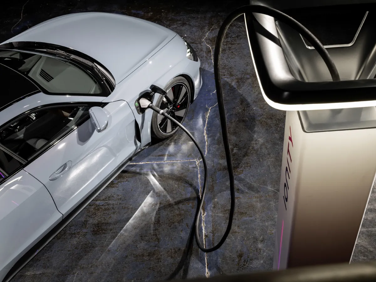 Audi e-tron GT,autocango,china used car exporter,china ev exporter,chinese used car exporter,chinese used ev exporter