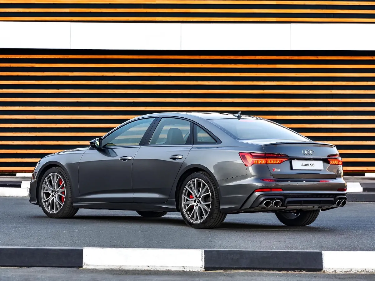 Audi S6,autocango,china used car exporter,china ev exporter,chinese used car exporter,chinese used ev exporter