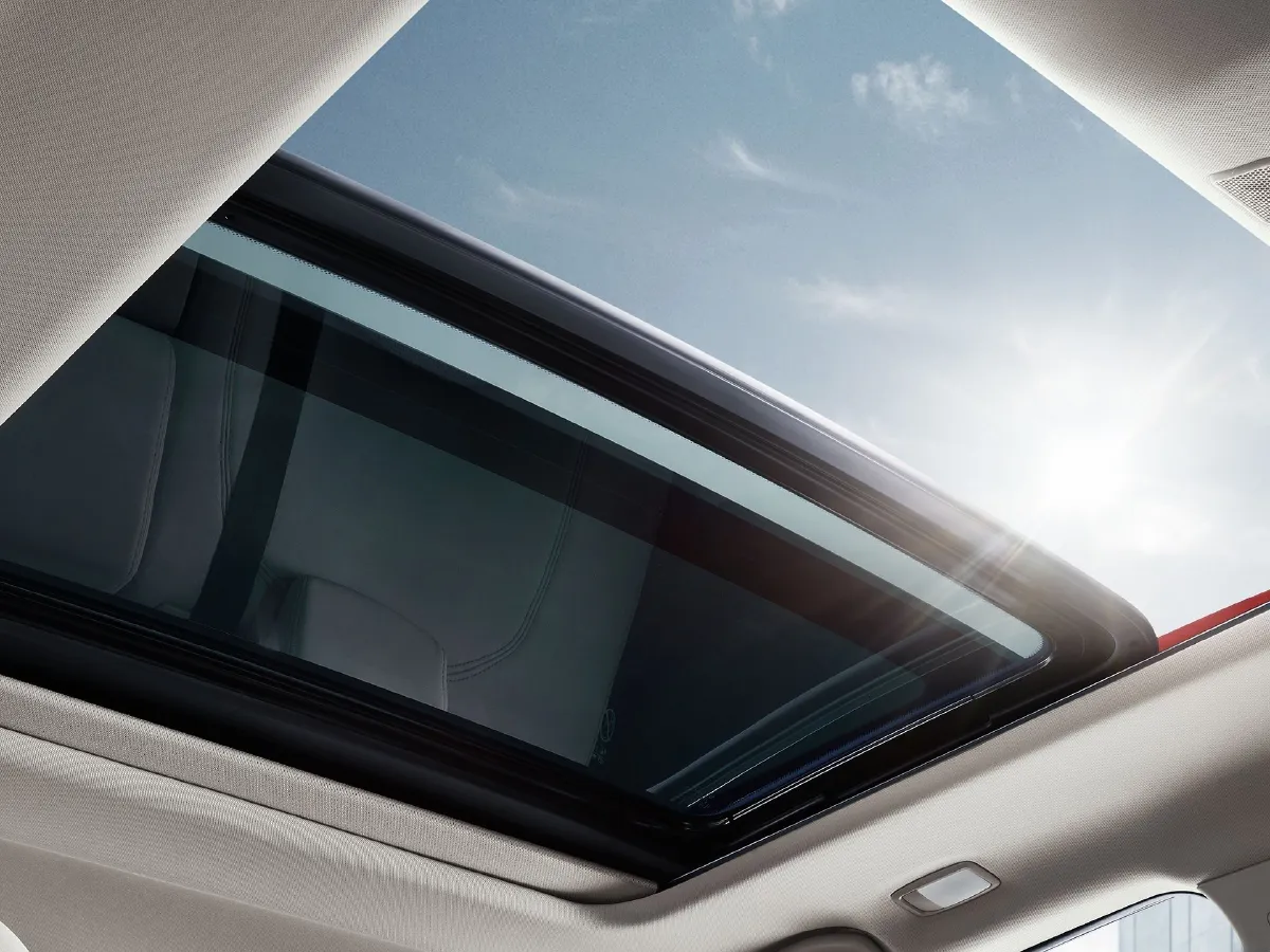 Venucia T90,autocango,china used car exporter,china ev exporter,chinese used car exporter,chinese used ev exporter