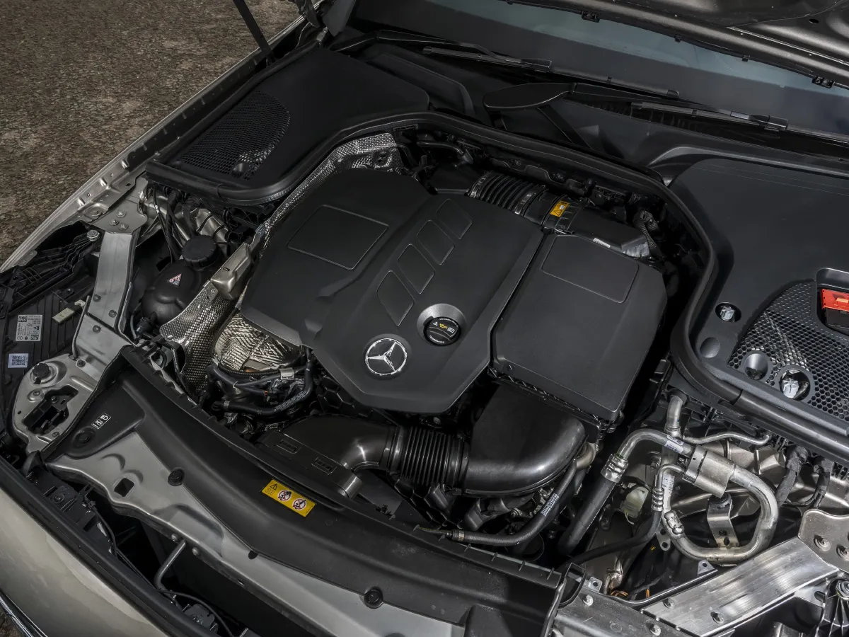 Mercedes-Benz E Class,autocango,china used car exporter,china ev exporter,chinese used car exporter,chinese used ev exporter