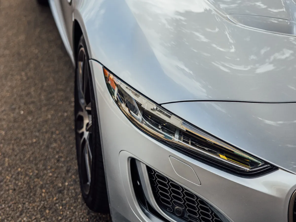 Jaguar F-TYPE,autocango,china used car exporter,china ev exporter,chinese used car exporter,chinese used ev exporter